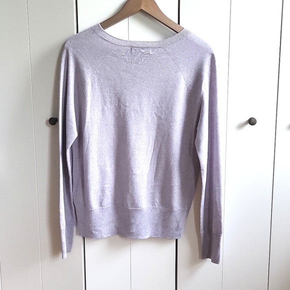 Banana Republic Men's Merino Wool Sweater - Size M - NWT - Picture 4 of 6